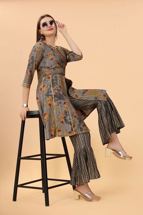 Growish Izel 1037 Printed Designer Wholesale Western Wear Top With Bottom
